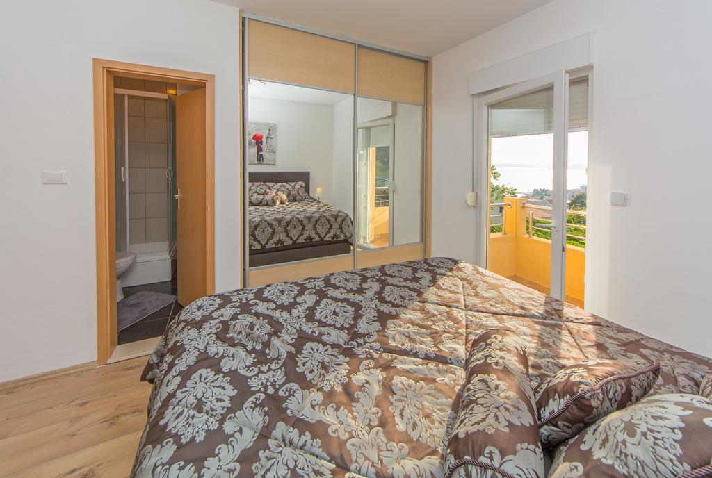 Apartments Max&Leon โปดสตรานา ภายนอก รูปภาพ